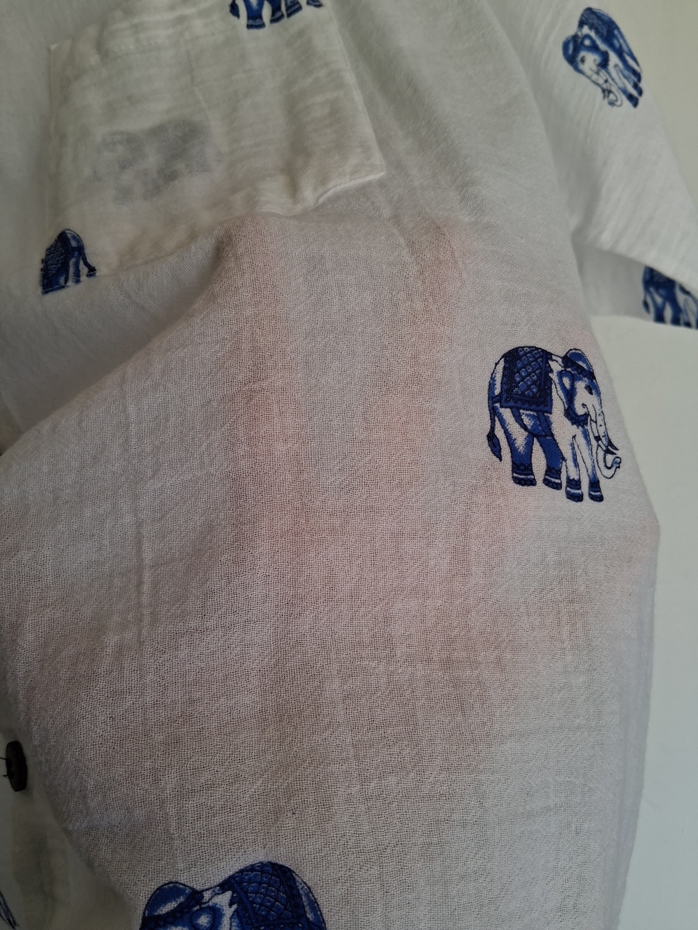Blue Elephant Print Button Up Shirt XXL Boho Beach Resort Lightweight / Gauzy - Picture 7 of 8